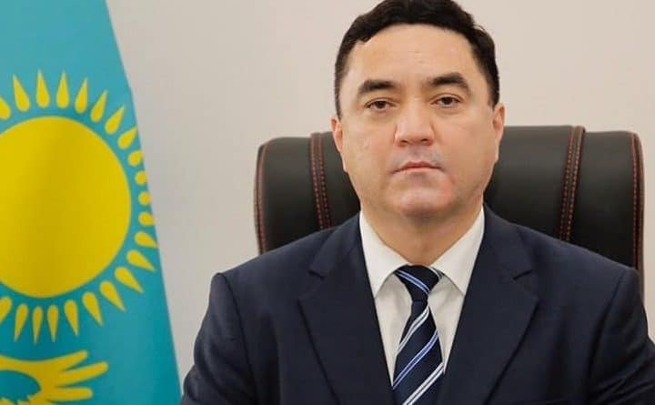 Казахстан: подозреваемый во взяточничестве вице-мэр подал в отставку