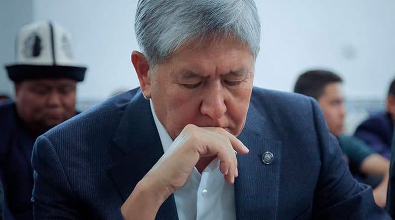 Кыргызстан: беглецы возвращены в тюрьмы, один из них назначен премьер-министром