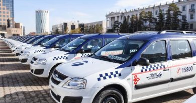 Казахстан: столичные судьи будут ездить на такси за счет бюджета