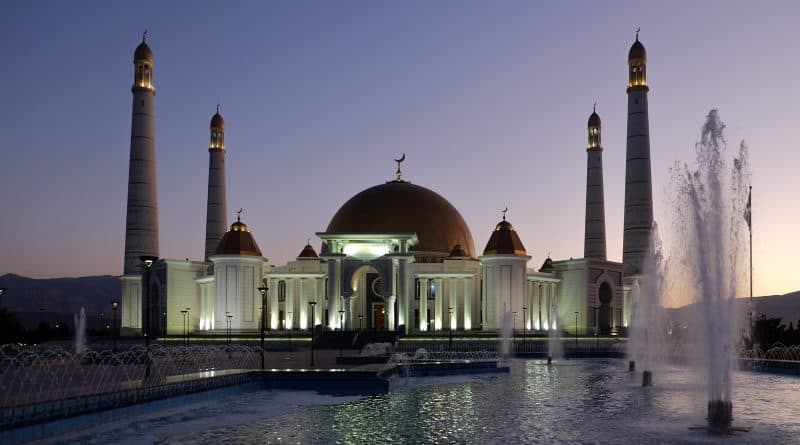 Туркменистан: власти усилили давление на мусульман