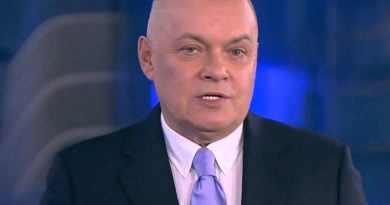 Uzbekistan: Russian propagandist trains journalists