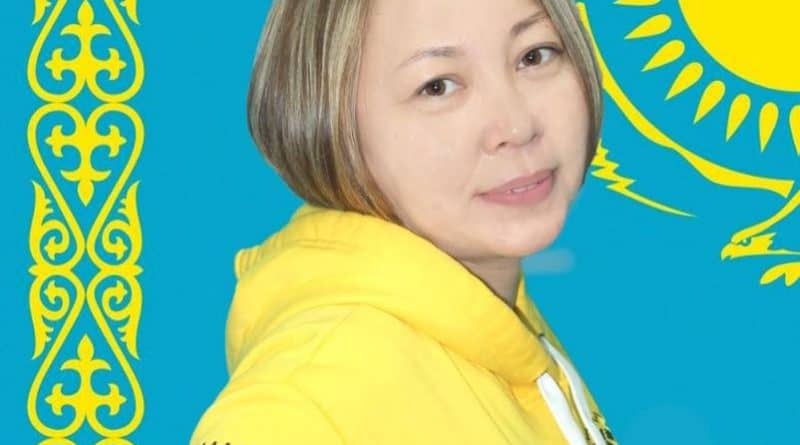 Kazakhstan: activist beaten by policemen cut her veins