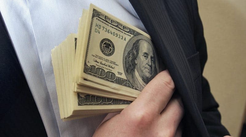 Таджикистан: счетная палата за год выявила финансовый ущерб на сумму свыше $25 миллионов