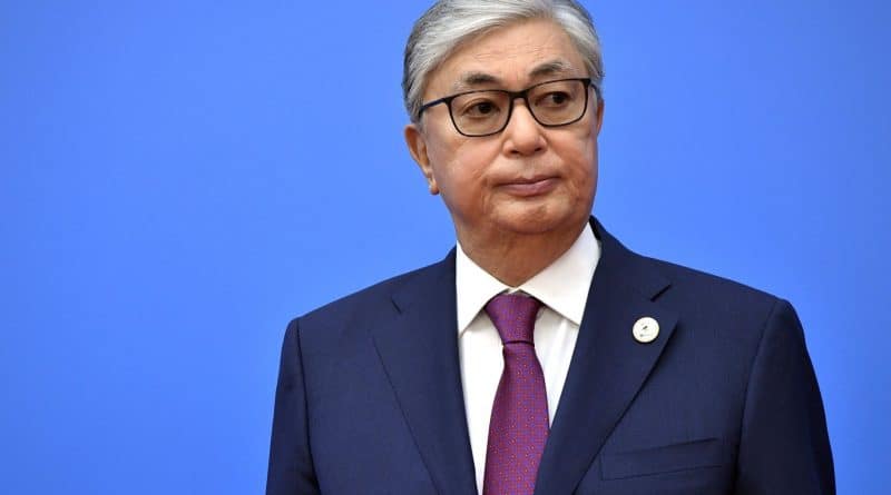 Казахстан: президент поручил разработать план по искоренению коррупции