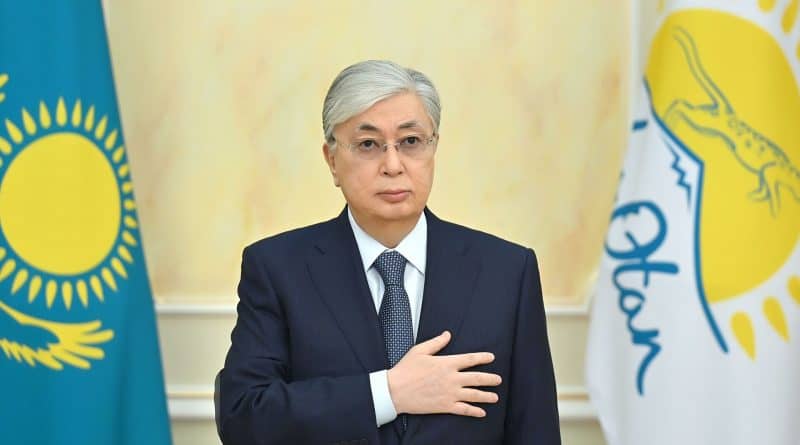 Казахстан: родственникам президента запретят занимать государственные должности