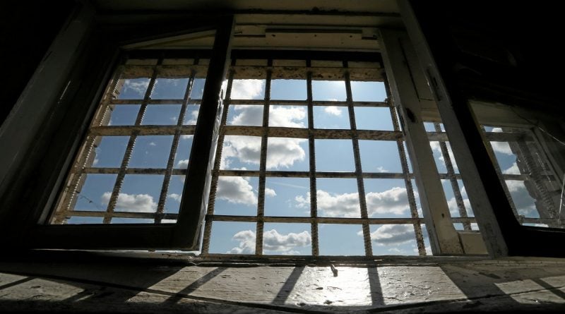 Uzbekistan: Authorities cover up deaths of prisoners