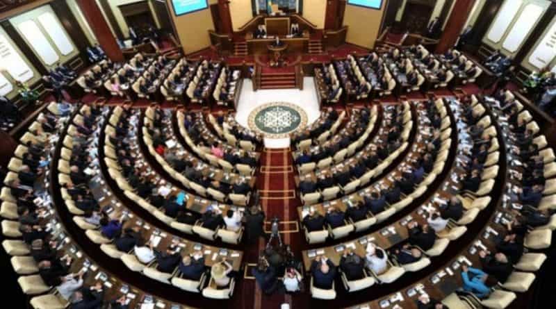 Kazakhstan: Senators didn’t miss the amendments tightening control over social networks