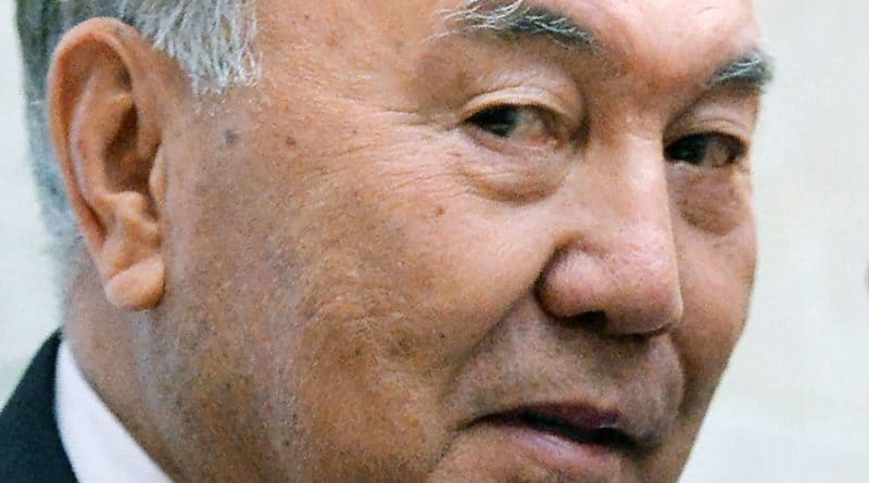 Казахстан: Назарбаеву не нашлось места в новой Конституции